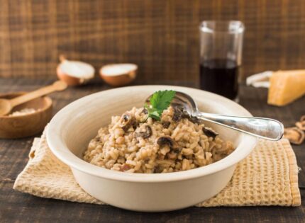 Quels secrets pour préparer un risotto d’hiver aux saveurs boisées ?